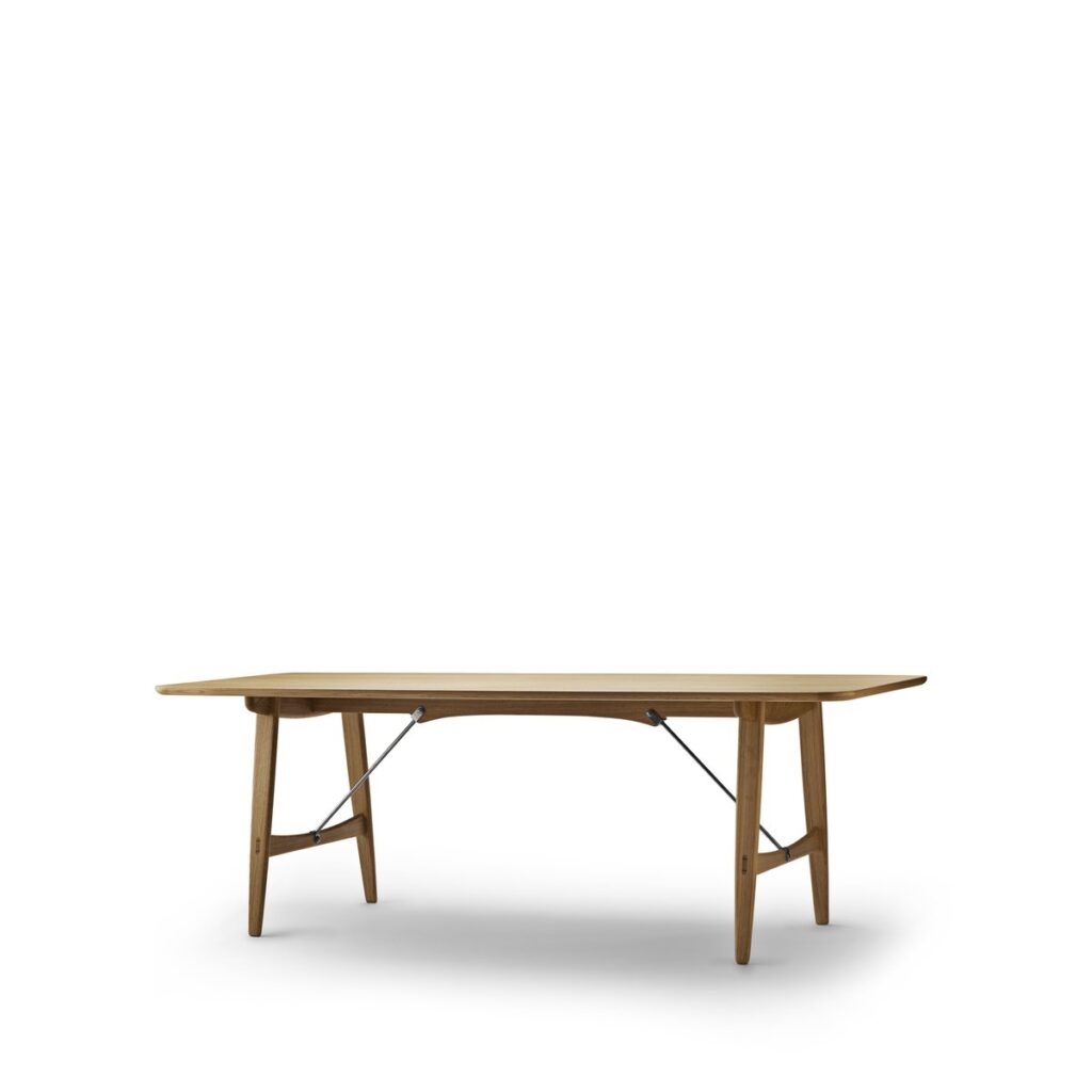 Carl Hansen & Søn BM1160 Hunting Table matbord Oljad ek-rostfritt stål