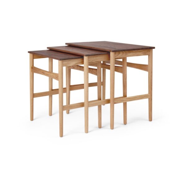 Carl Hansen & Søn CH004 nesting tables satsbord Oljad ek-valnöt