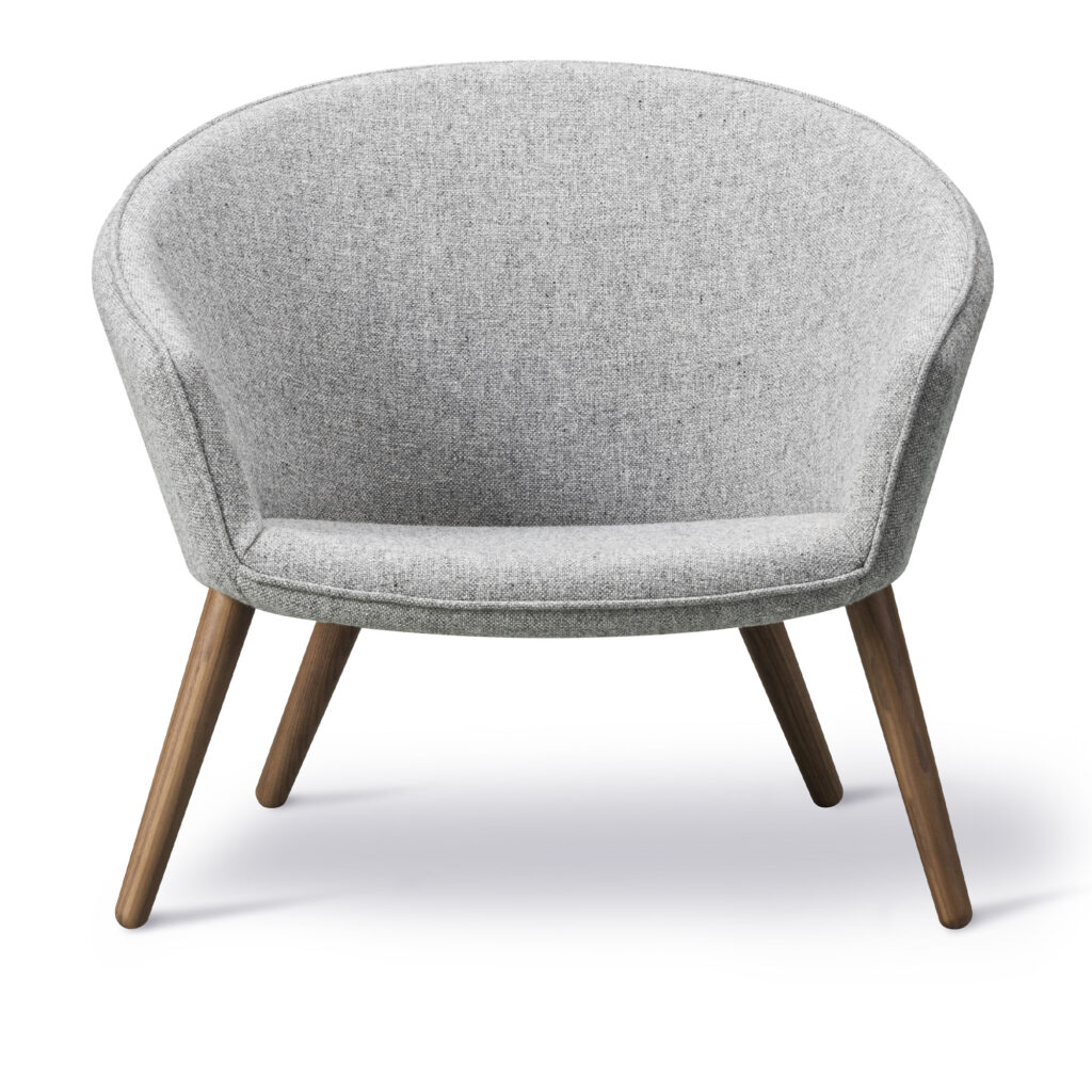 Ditzel Lounge Chair / Lacquered Walnut Fabric Cat. 2 Hallingdal 130