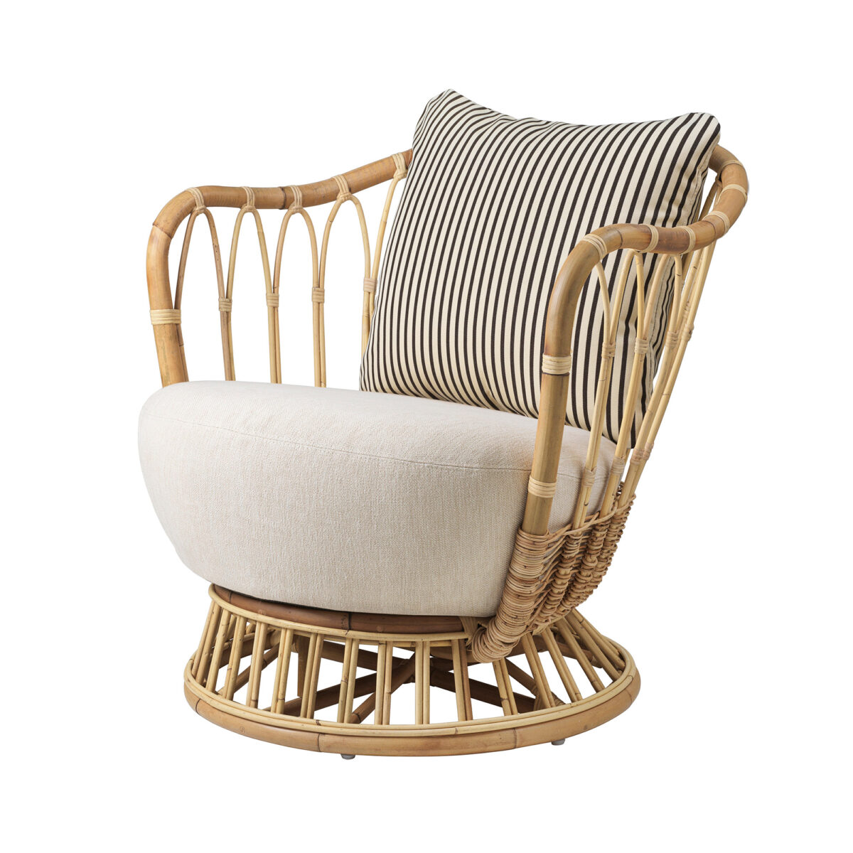 Grace Lounge Chair Clay 011 / Strange Love Coco Bello 002